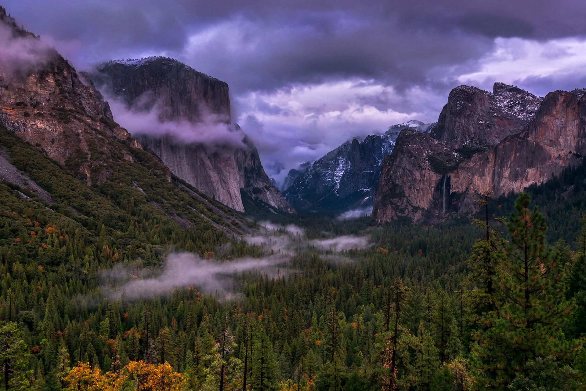 parco nazionale di yosemite yosemite stati uniti california alberi montagne nuvole foschia paesaggio natura