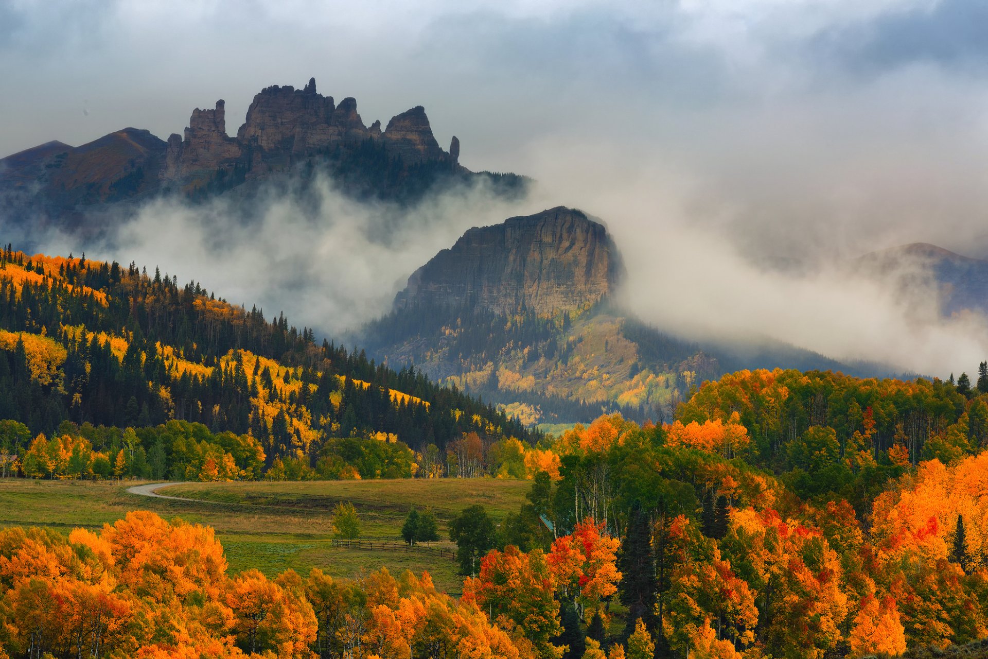 usa staat colorado berge herbst nebel bäume wald farben