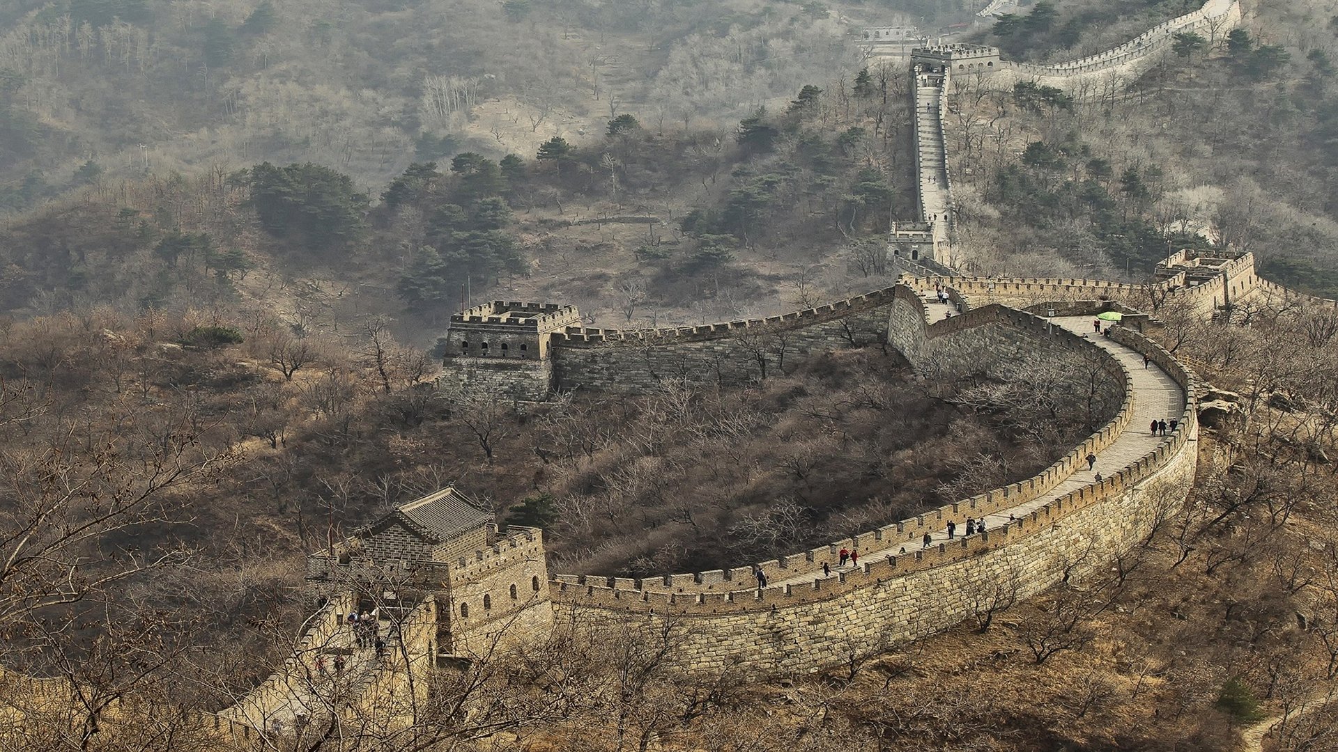 china berge bäume turm chinesische mauer