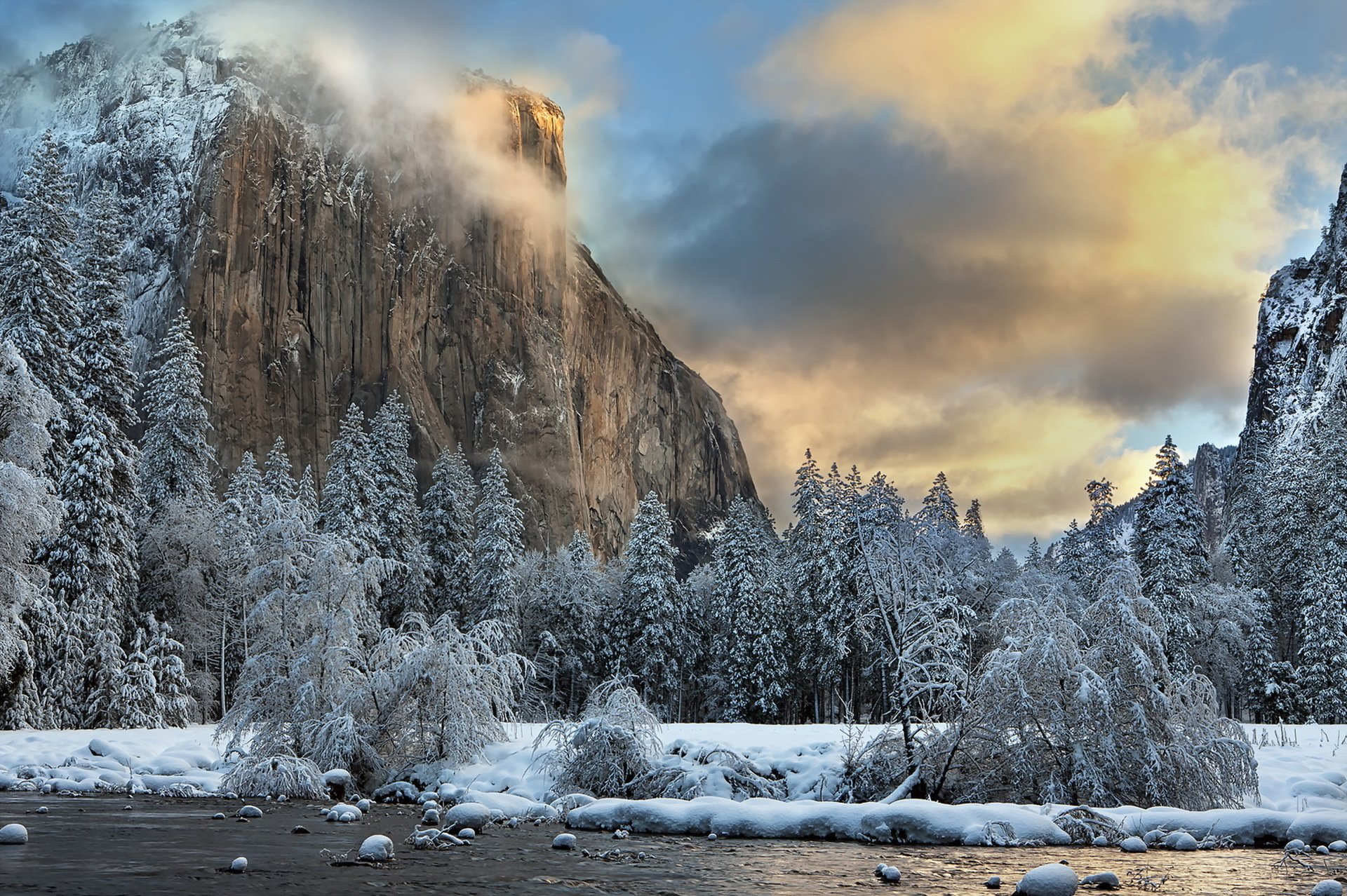 the captain yosemite national park winter