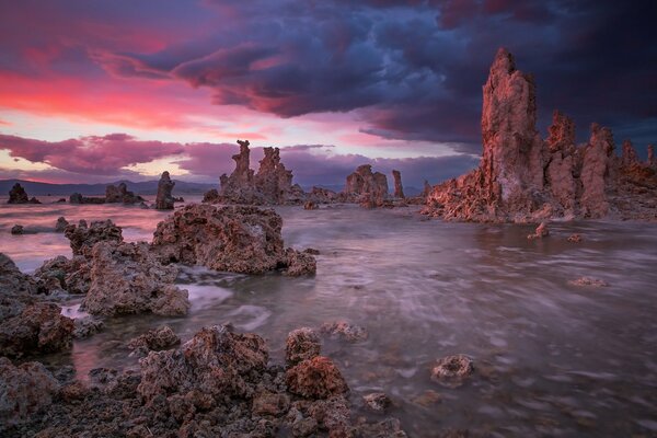 Rocas frías . Marina