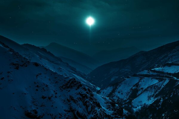 Nella notte invernale innevata di Dalina