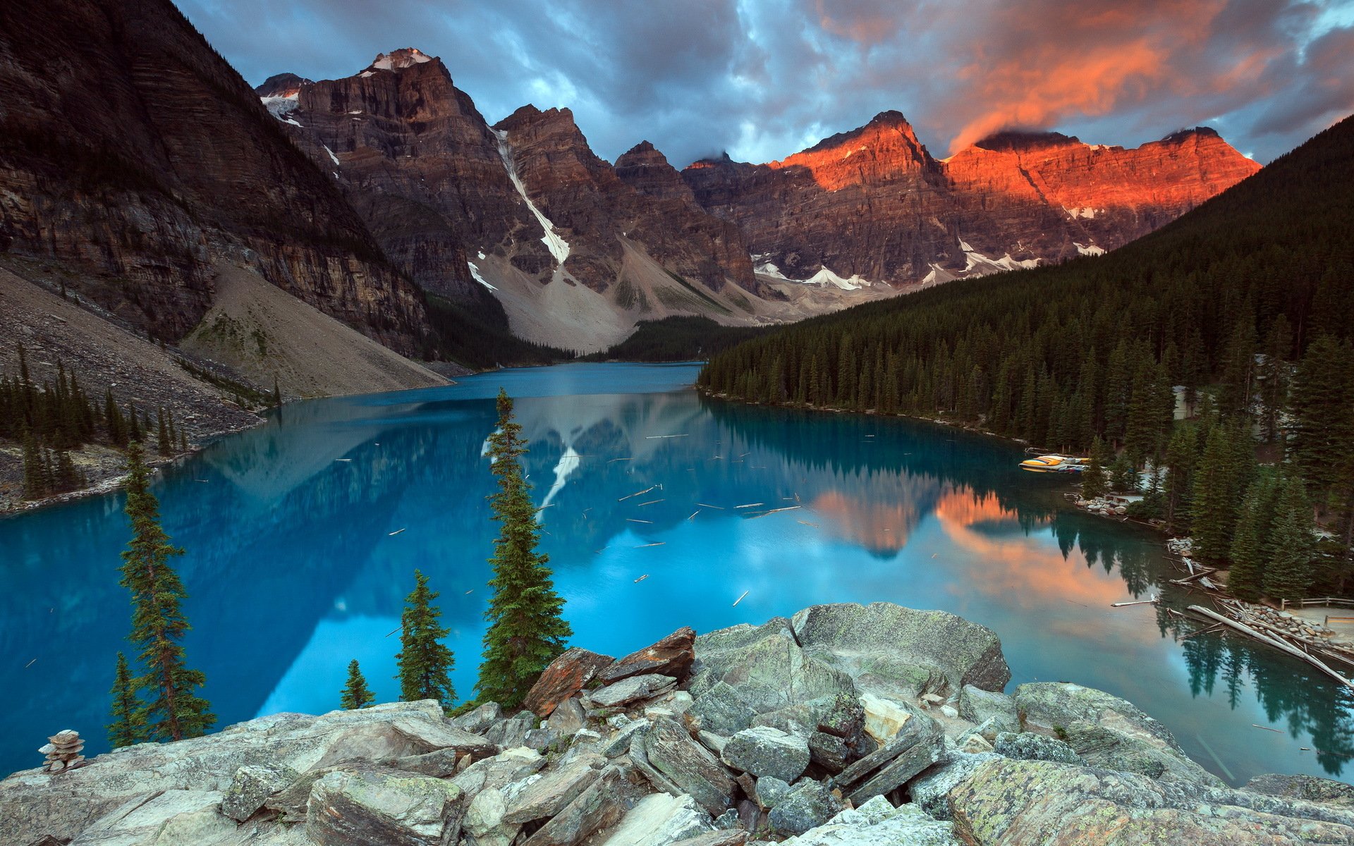 lake mountain landscape