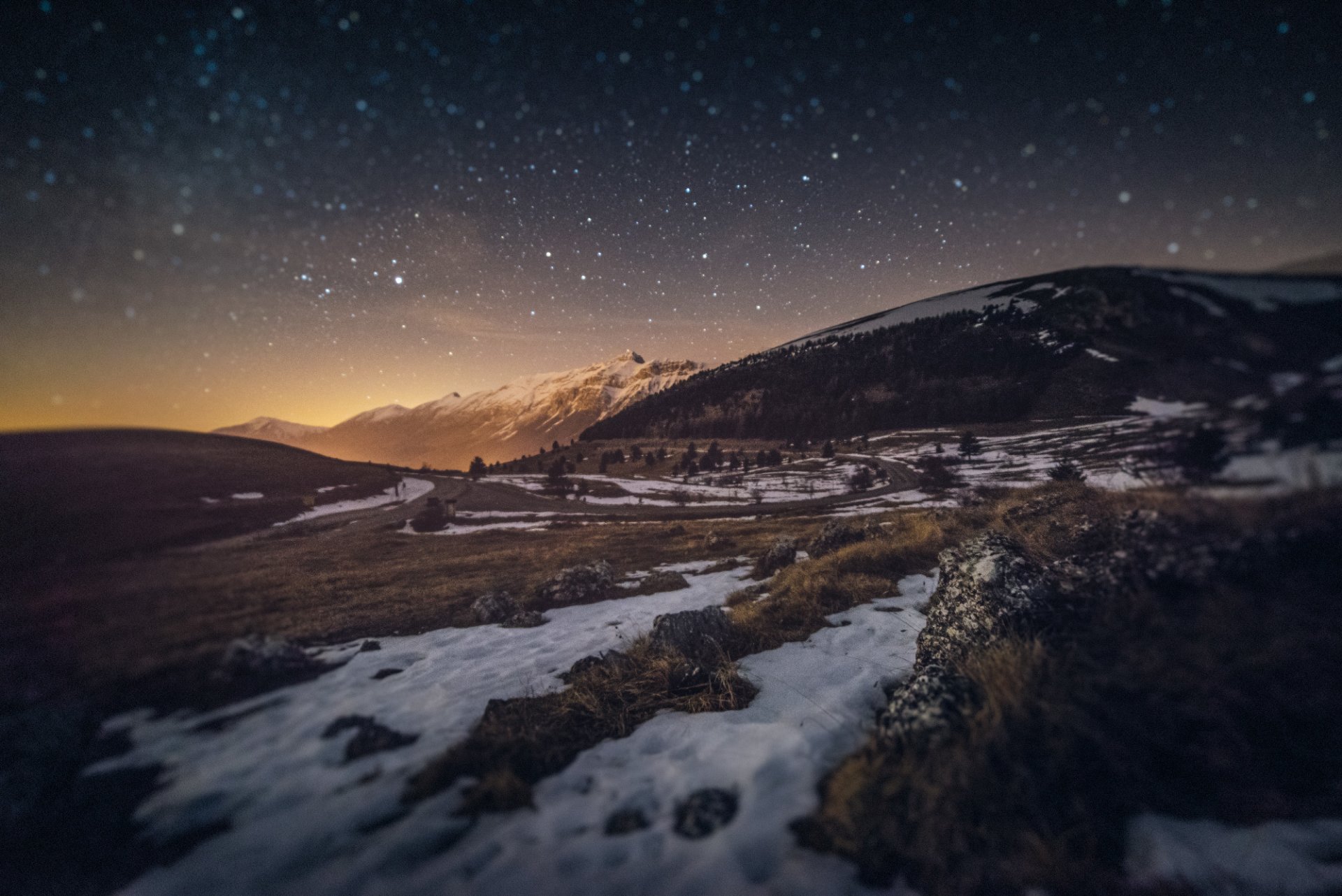 noche montañas nieve invierno