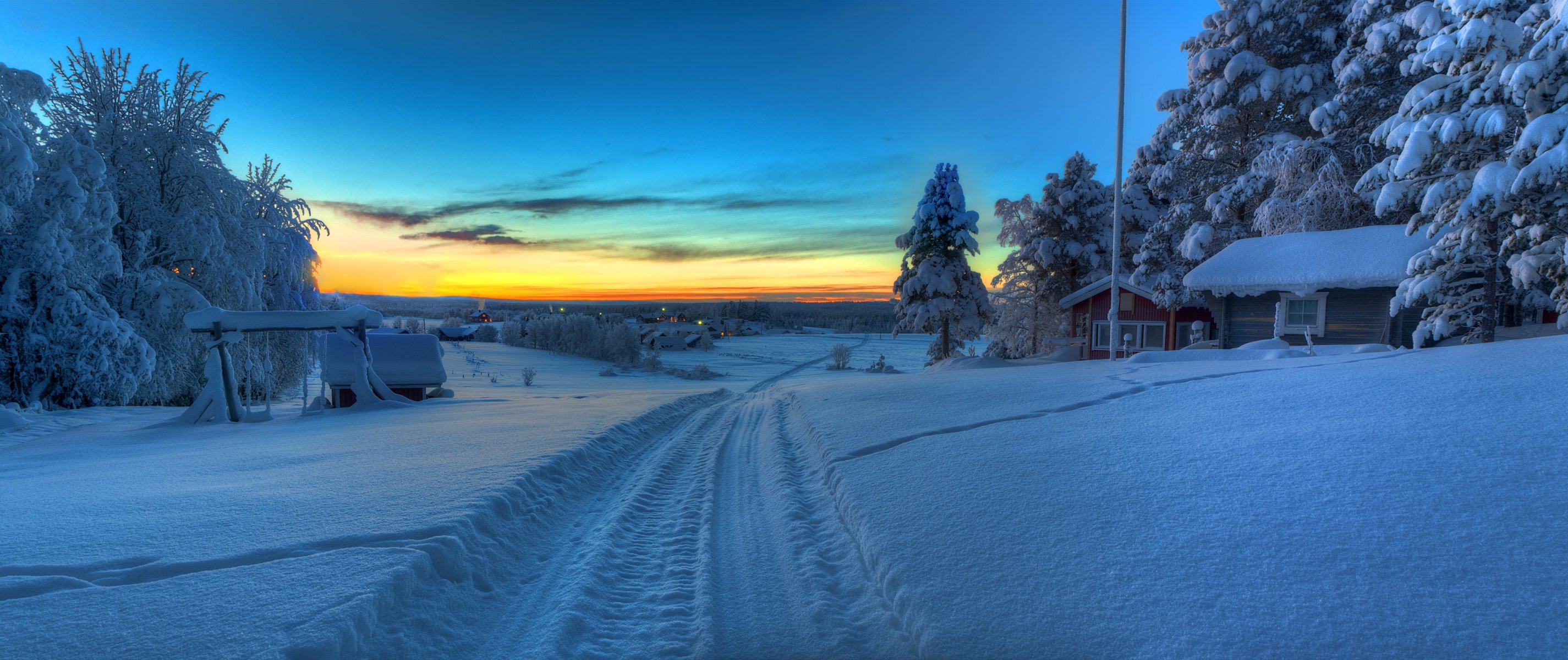 cielo nuvole tramonto inverno strada neve casa alberi panorpma