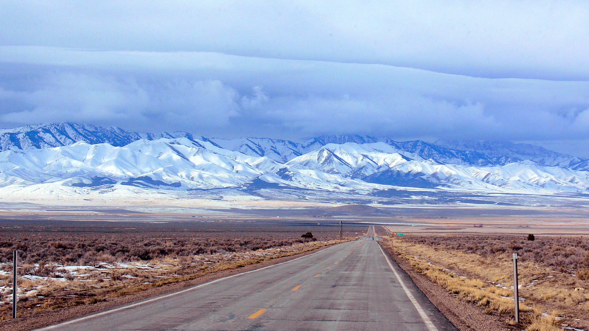 ky clouds clouds mountains snow road field