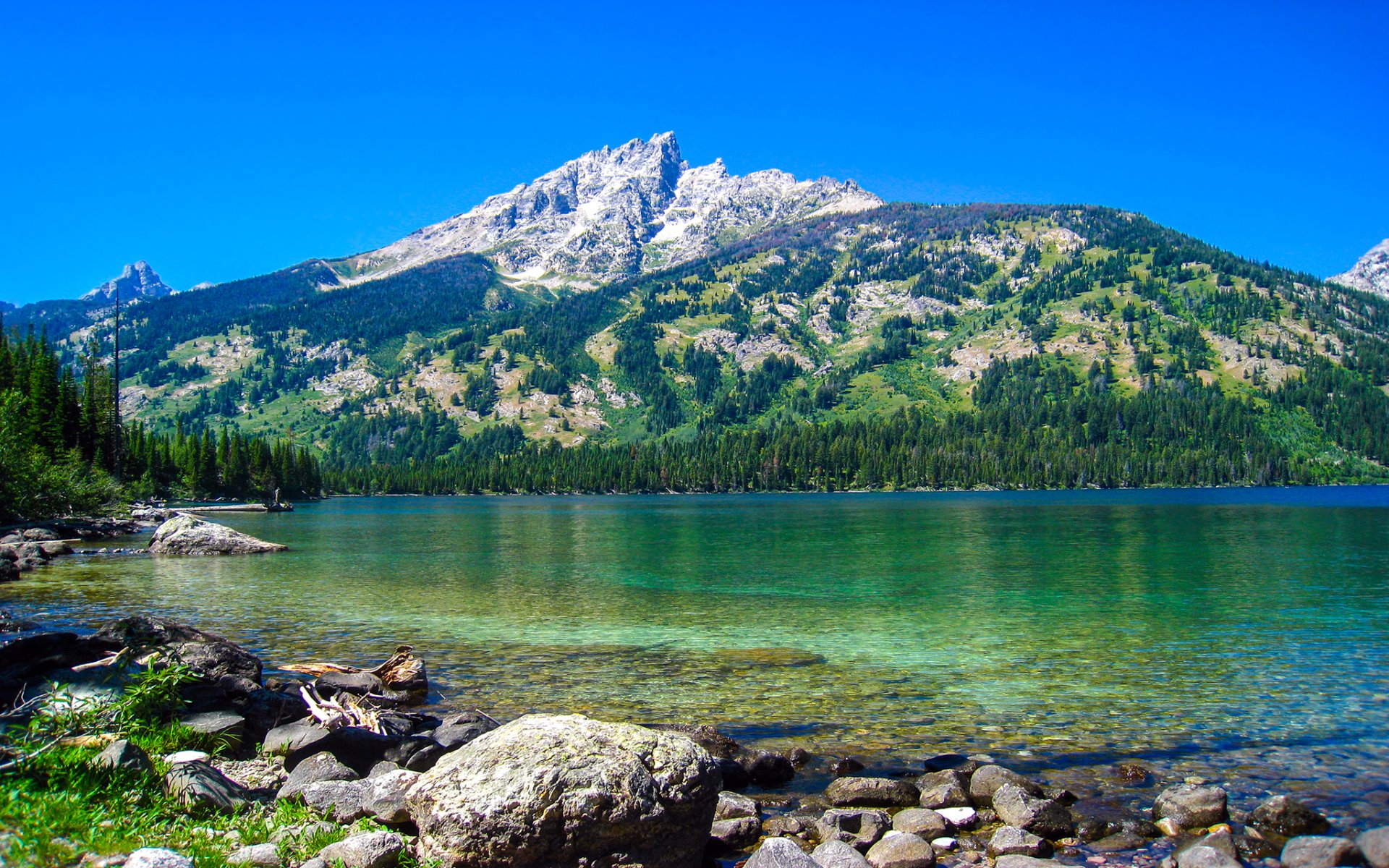 cielo montagna neve foresta lago riflessione pietre