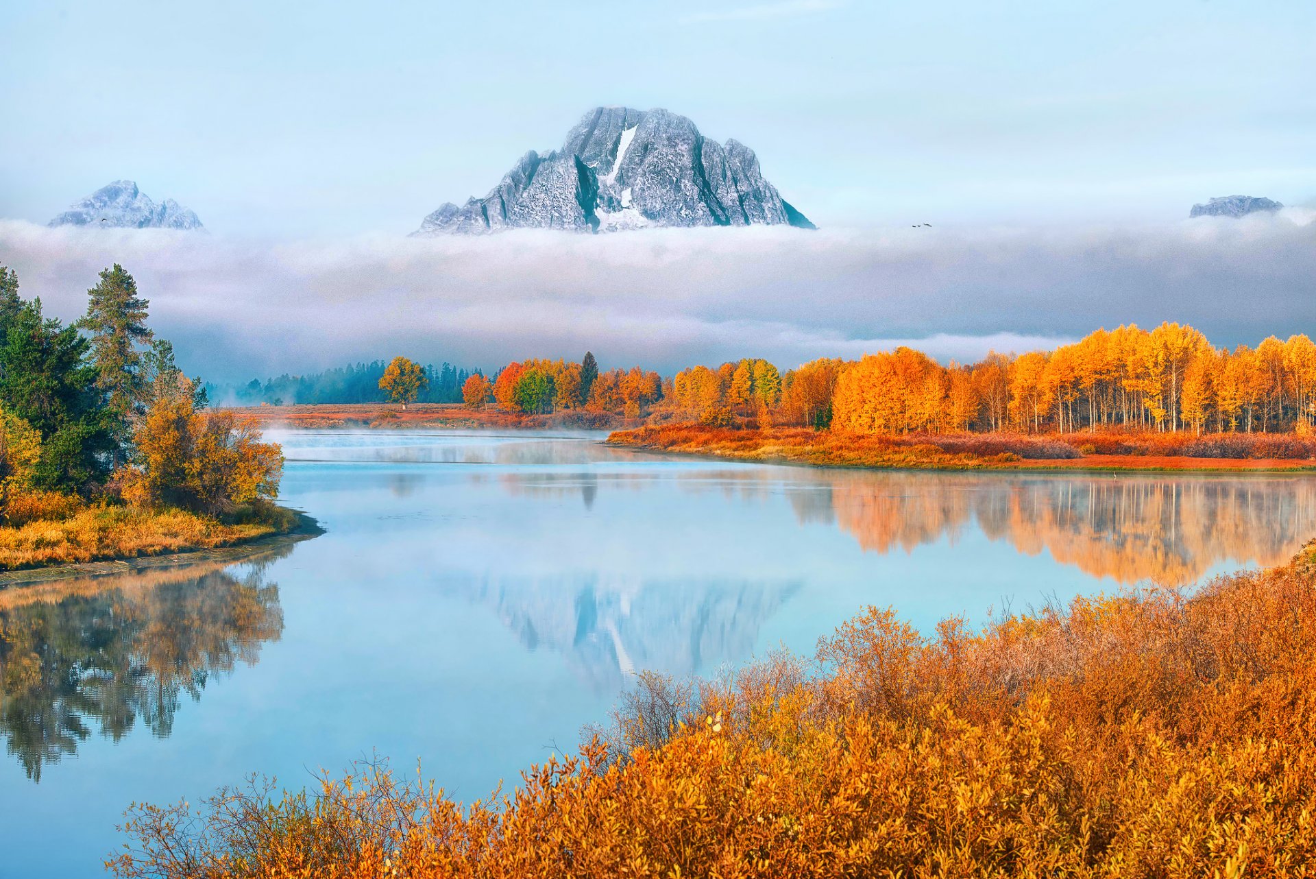 usa wyoming nationalpark grand teton rücklauf biegen berge wasser wald wolken dampf nebel herbst