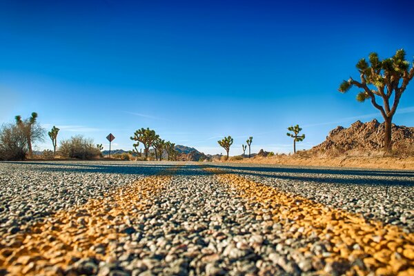 Foto de la carretera con asfalto, camino sin fin