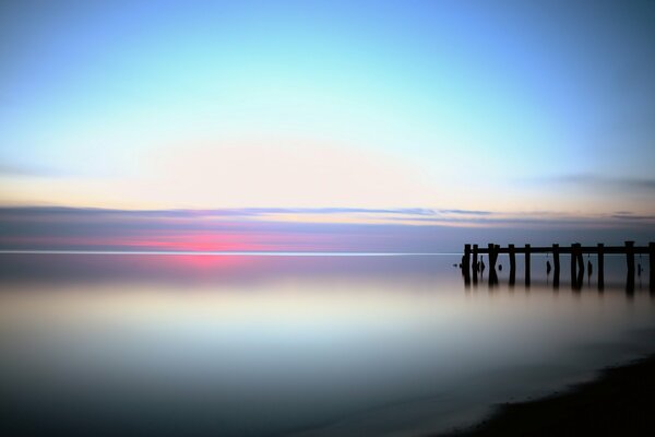 Lake and sky merge in the horizon