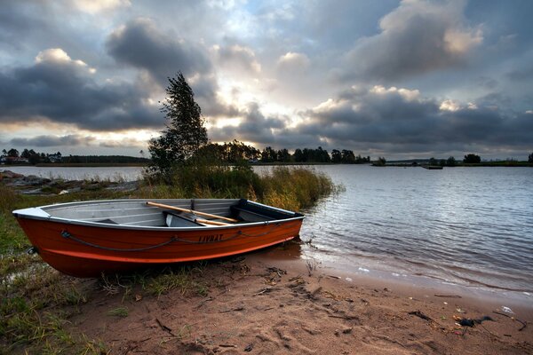 Río barco paisaje arena