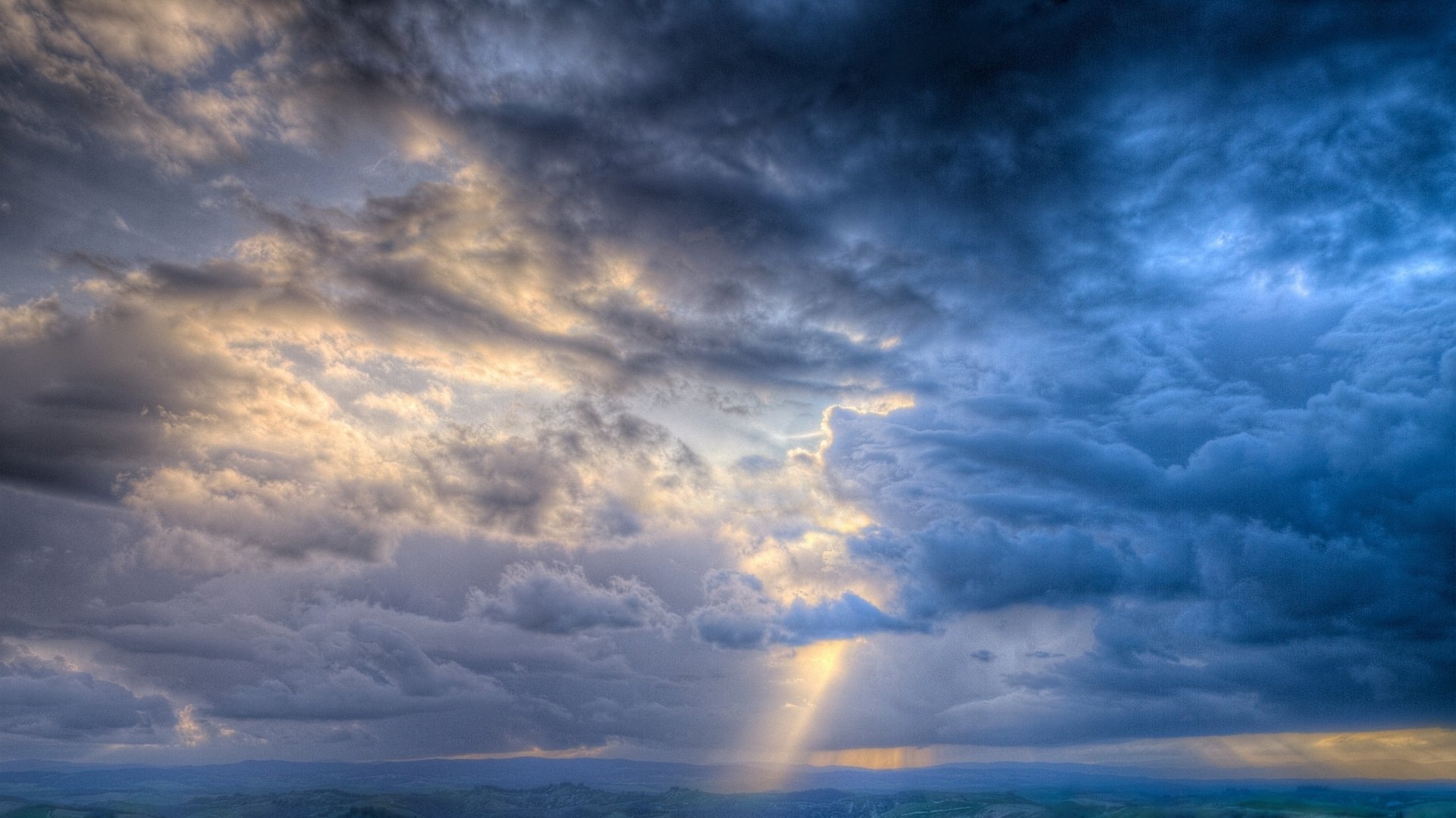 ky clouds light land ray