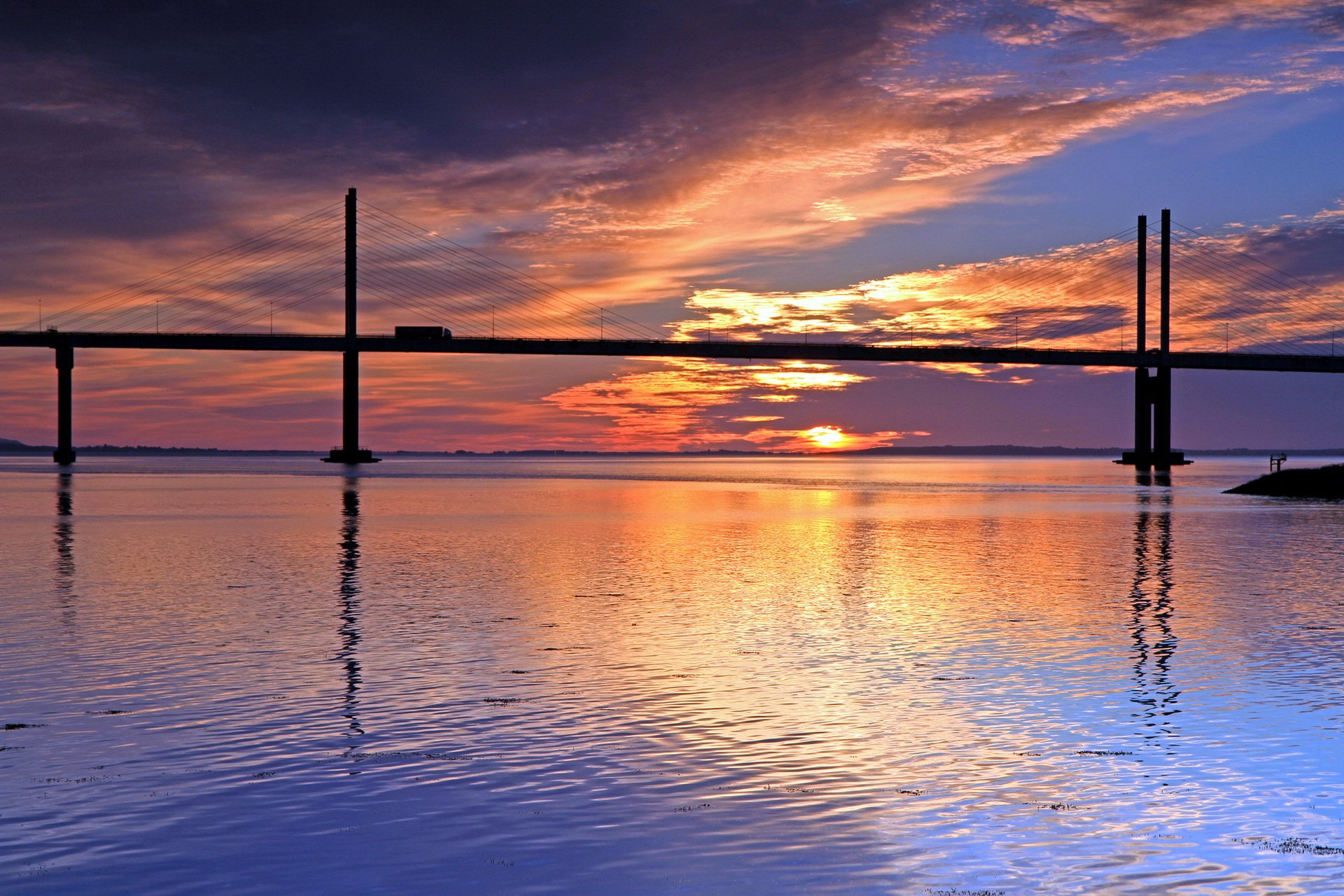 sonnenuntergang fluss brücke landschaft