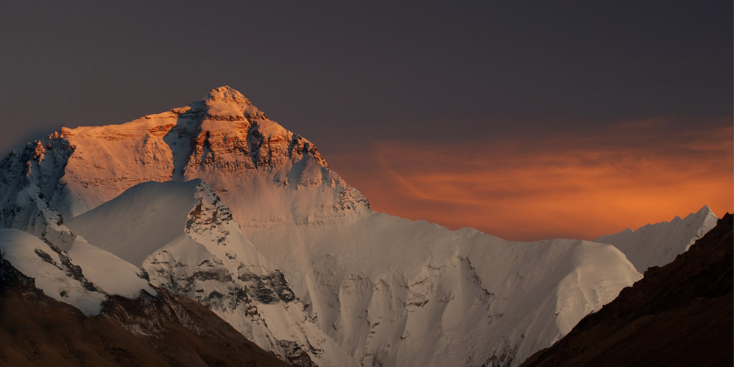 montagnes neige sommet ciel lumière