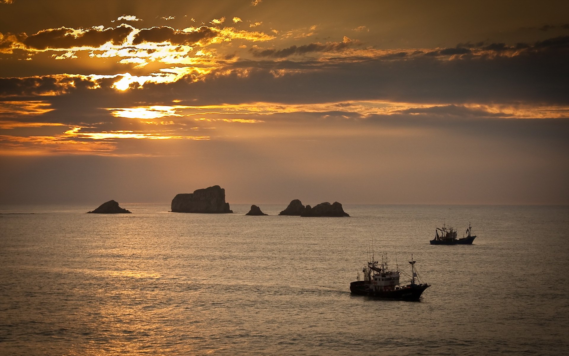 закат море корабли пейзаж