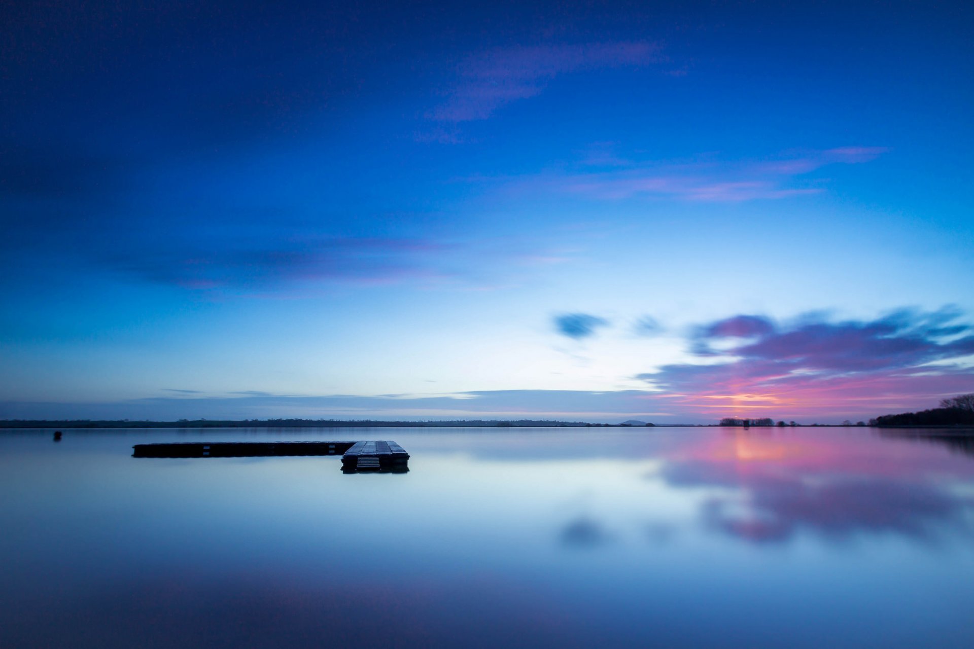 reino unido inglaterra reservorio noche azul cielo puesta de sol nubes reflexión