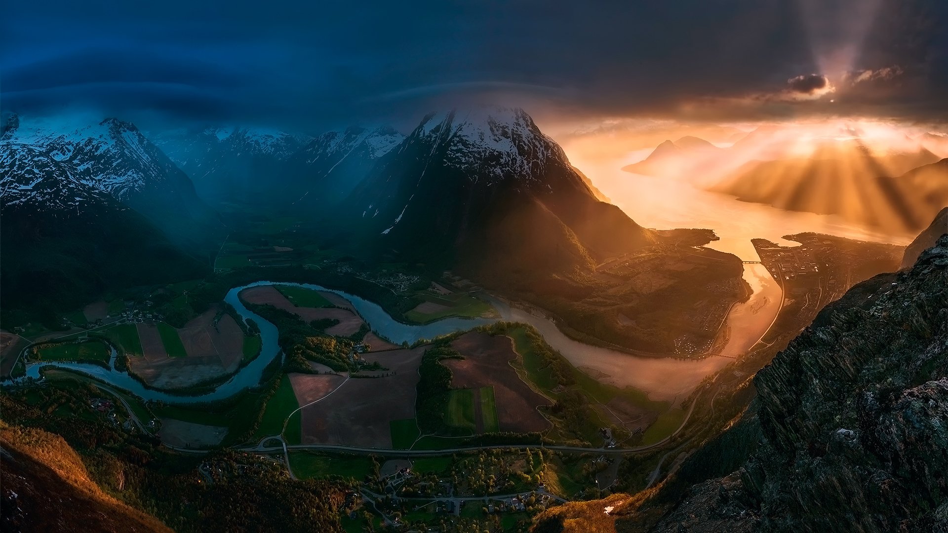 noruega verano valle montañas luz sol cielo