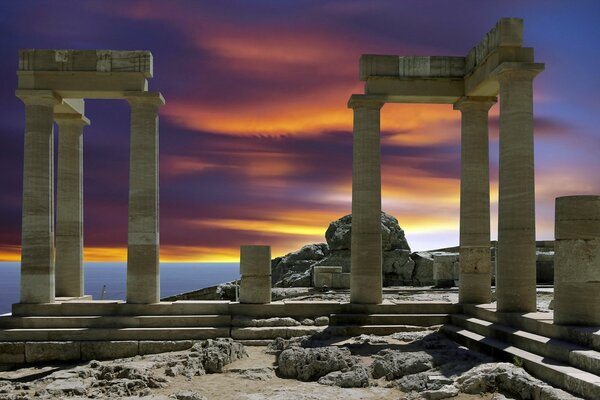 Acropole Grecque près de la mer Égée