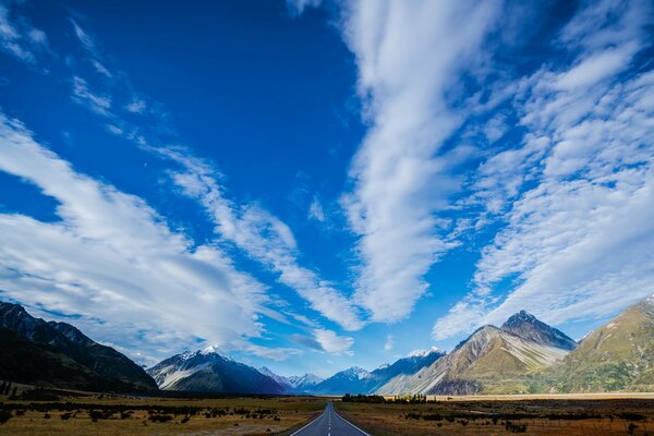 Der Weg in die hohen Berge