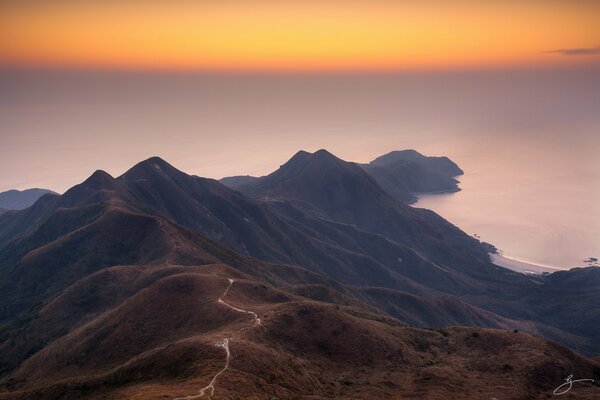 Pico agudo de la montaña de China