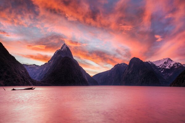 Nowa Zelandia, rejs po fiordach Milford Sound