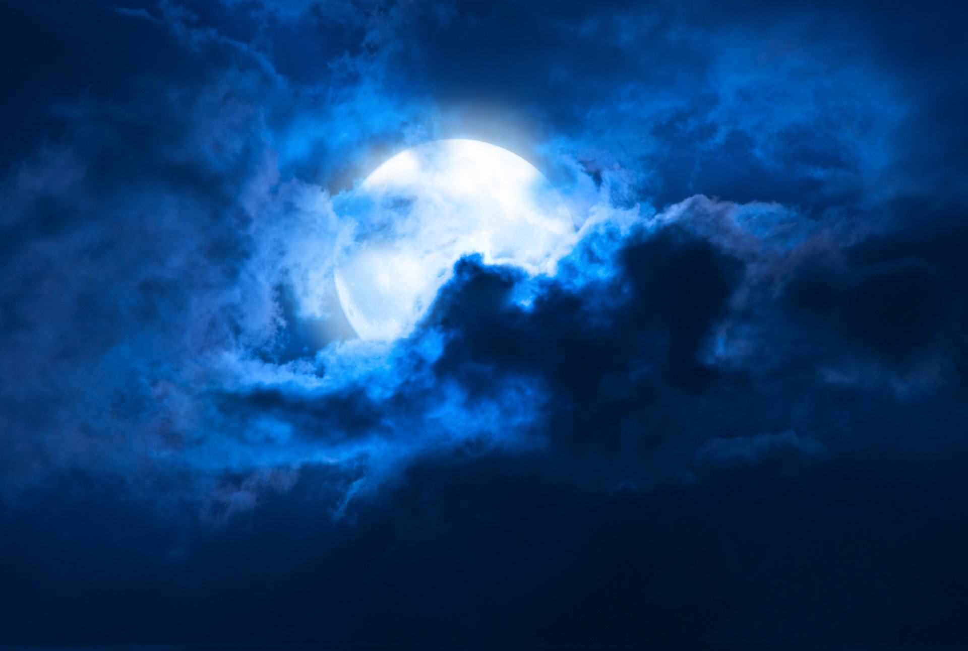 mond mondlicht nacht mitternacht wolken bewölkter abend vollmond himmel landschaft bewölkte nacht