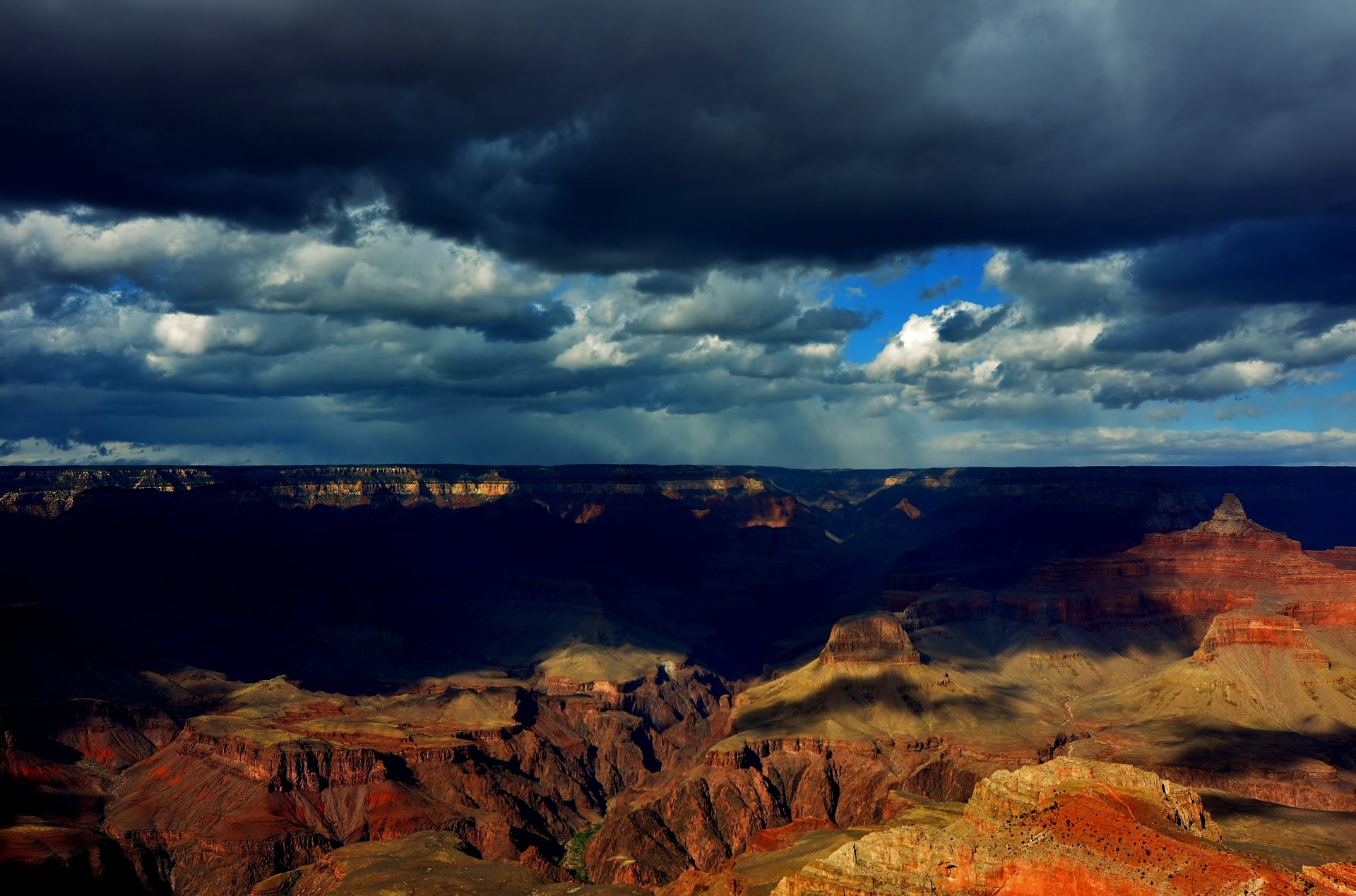 grand canyon nuvole ombre