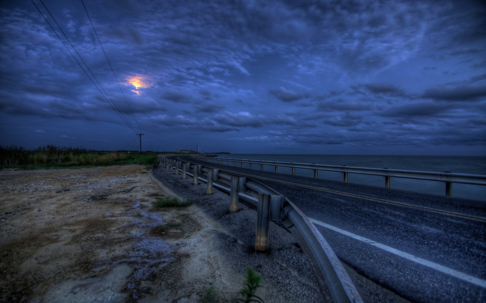 strada notte paesaggio