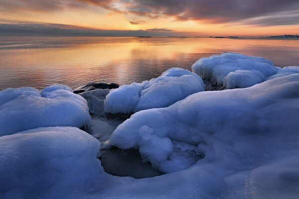 Beautiful winter sunrise in Sweden