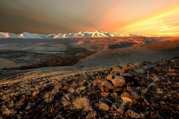 North-Chuisky ridge in Altai in autumn